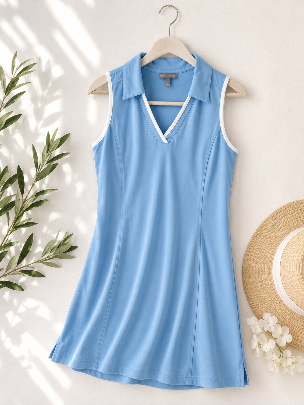 T by Talbots UPF 50 Sleeveless Golf Dress Light Blue White Trim Size Large